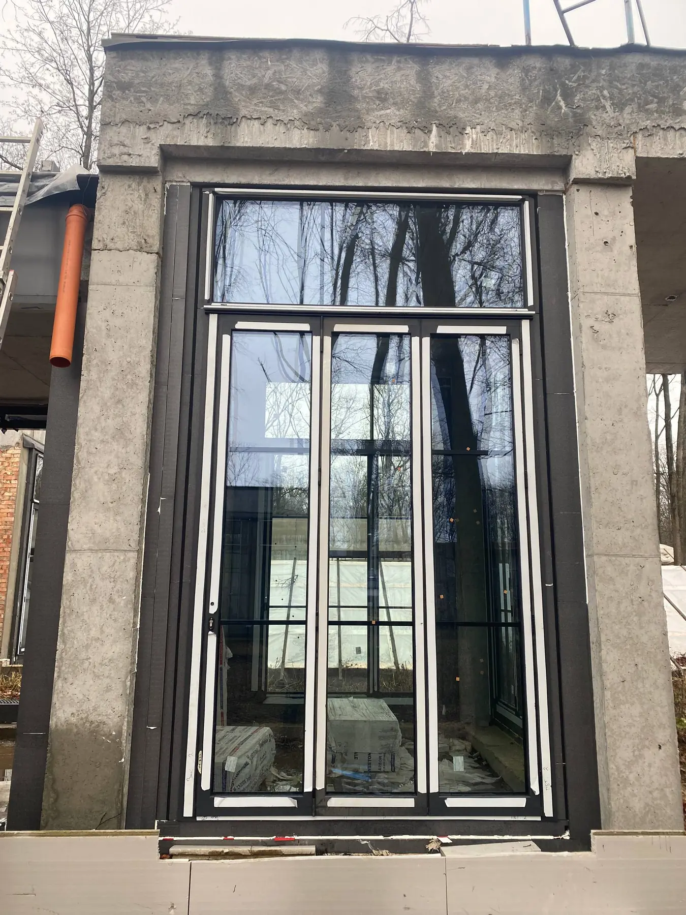 Kharkiv house — Schüco AS FD 75 folding system